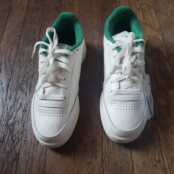 Reebok club c 85 size 5.5 men/7 women - Picture 2 of 3
